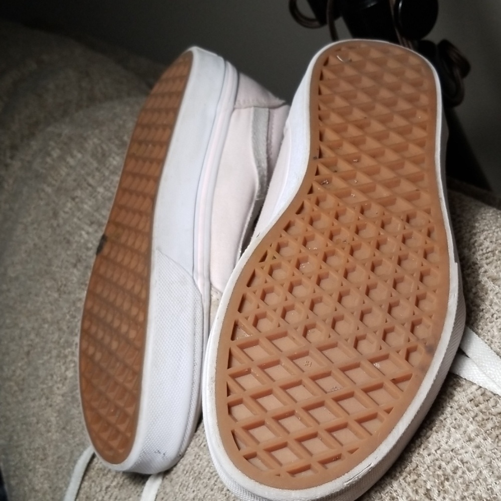 Vans - Picture 7 of 7